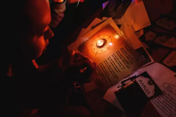 Квесты по мотивам Resident Evil в Новокуйбышевске — атмосфера секретной лаборатории и выживания